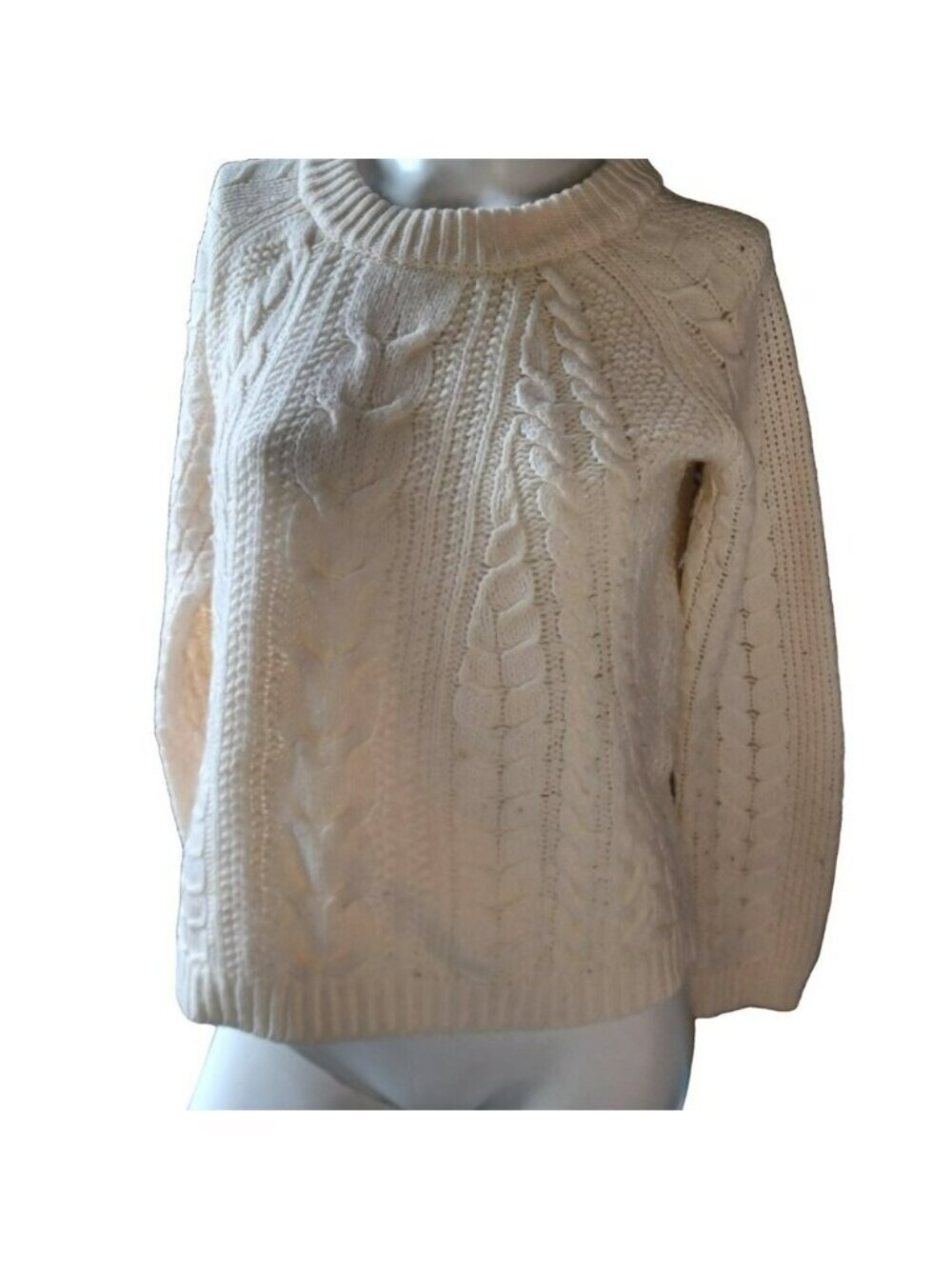 Lord & Taylor woolacrylic fisherman knit sweater M cropped